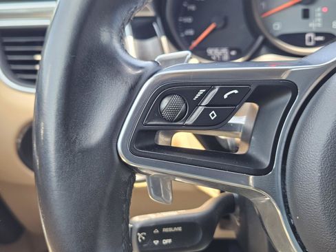 Used 2018 Porsche Macan S AWD/4WD image 19
