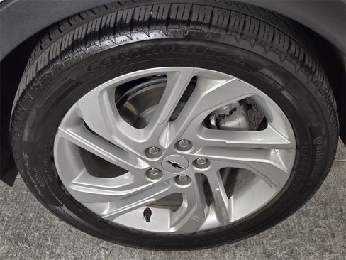 Used 2023 Chevrolet Bolt LT image 13