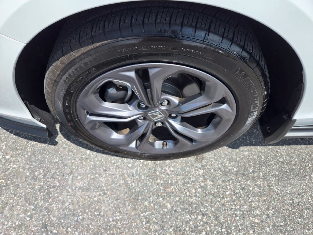 Used 2023 Honda Accord EX image 15