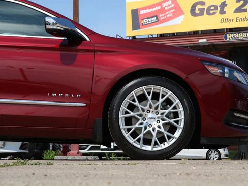Used 2017 Chevrolet Impala Premier w/ Enhanced Convenience Package FWD image 7