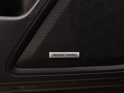 Used 2024 Subaru Outback Limited image 27