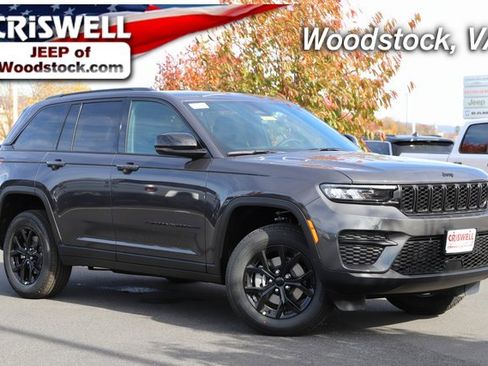 New 2025 Jeep Grand Cherokee Altitude image 1