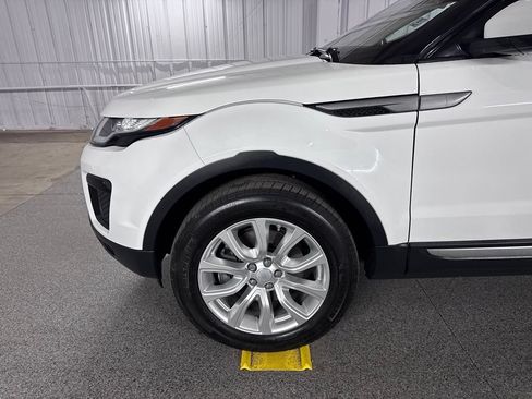 Used 2019 Land Rover Range Rover Evoque AWD/4WD image 18