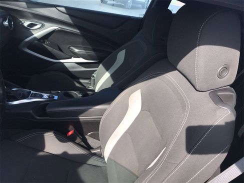 Used 2018 Chevrolet Camaro LT image 11