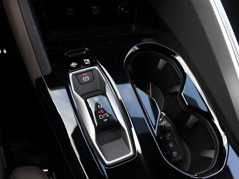 New 2025 Audi Q5 Premium Plus AWD/4WD image 22