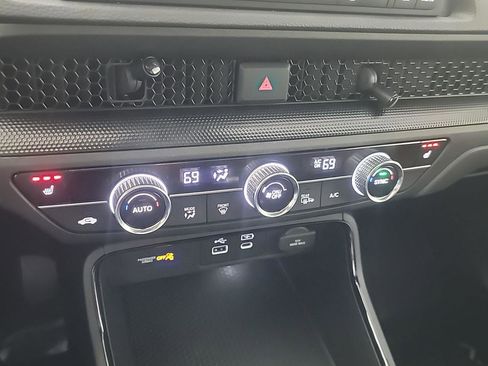 Certified 2024 Honda CR-V Sport image 31