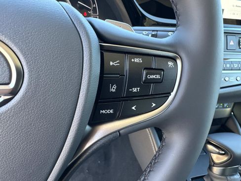 New 2025 Lexus ES 350 w/ Premium Package image 28