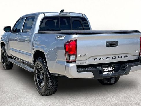 Used 2021 Toyota Tacoma SR AWD/4WD image 14