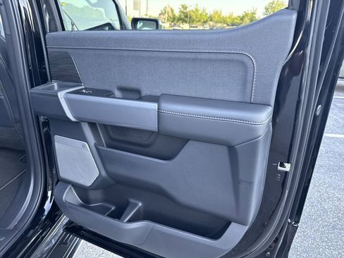 New 2025 Ford F150 Lariat w/ Equipment Group 502A High image 17