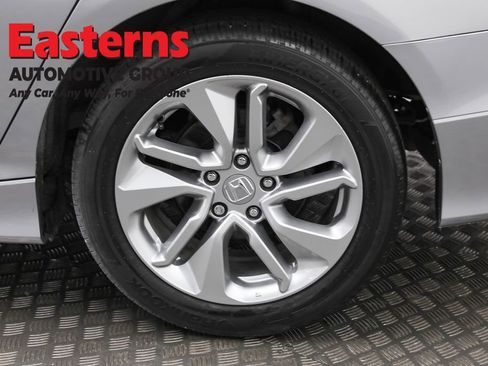 Used 2020 Honda Accord LX image 32