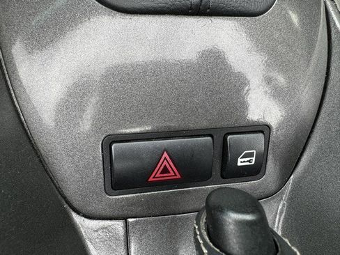 Used 2004 BMW Z4 3.0i image 27