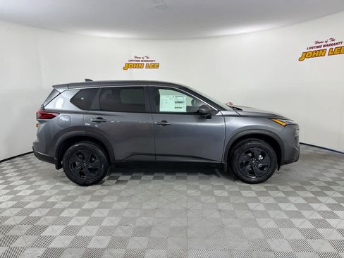 New 2026 Nissan Rogue SV FWD image 7