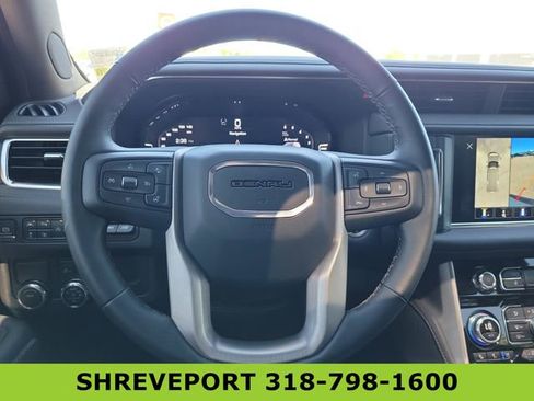 Used 2024 GMC Yukon Denali RWD image 20
