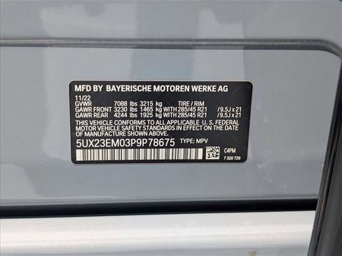 Used 2023 BMW X7 xDrive40i w/ M Sport Package AWD/4WD image 25