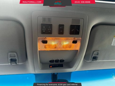 Used 2008 Cadillac Escalade AWD image 16