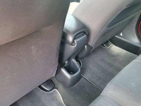 Used 2018 Honda HR-V LX image 26