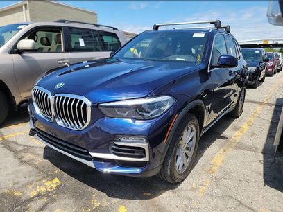 Used 2019 BMW X5 xDrive40i w/ Premium Package 2