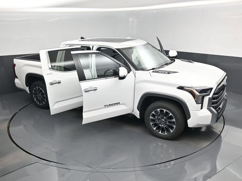 Used 2024 Toyota Tundra Limited w/ Power Package RWD image 19