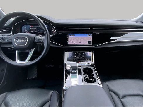 Used 2023 Audi Q8 Prestige w/ Prestige Package AWD/4WD image 15