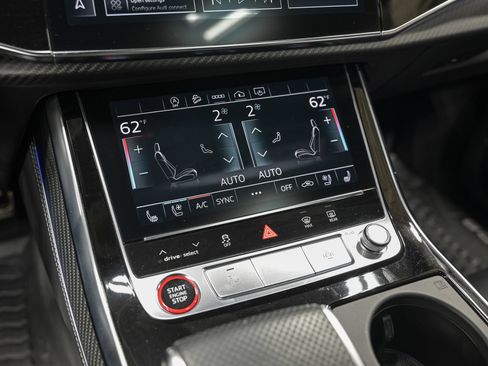 Used 2024 Audi SQ8 Premium Plus AWD/4WD image 23