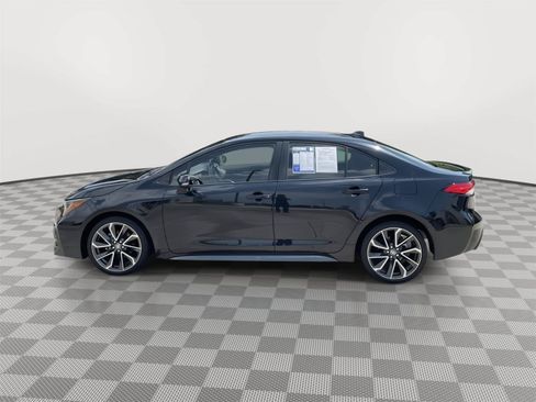 Used 2021 Toyota Corolla SE w/ Carpet Mat Package (TMS) FWD image 11