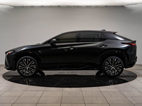 Certified 2024 Lexus RZ 450e Premium w/ Technology Package AWD/4WD image 5