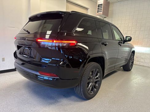 New 2026 Jeep Grand Cherokee Limited AWD/4WD image 20