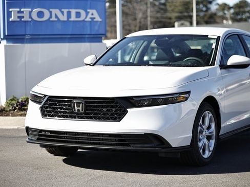 New 2026 Honda Accord LX image 2