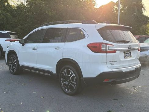 Used 2024 Subaru Ascent Touring AWD/4WD image 5