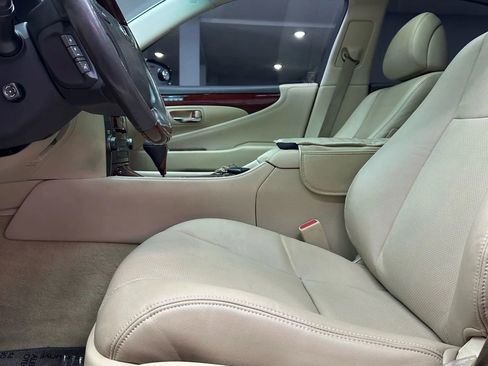 Used 2009 Lexus LS 460 AWD image 11