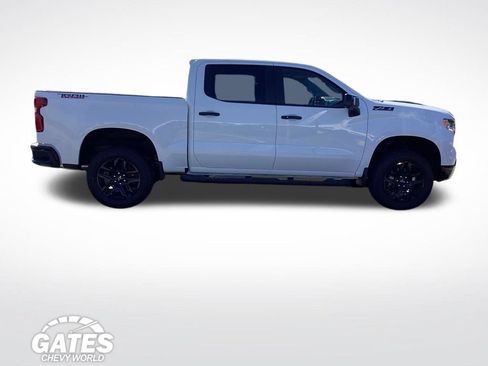 Used 2026 Chevrolet Silverado 1500 LT Trail Boss w/ LT Trail Boss Premium Package AWD/4WD image 11