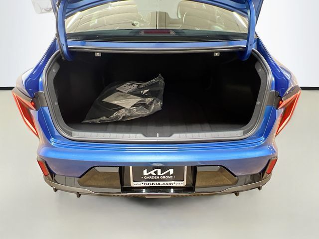 New 2025 Kia K4 GT-Line w/ GT-Line Sunroof Package FWD image 26