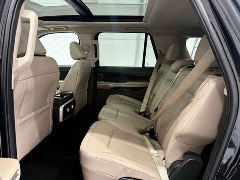Used 2024 Ford Expedition Max Limited image 20