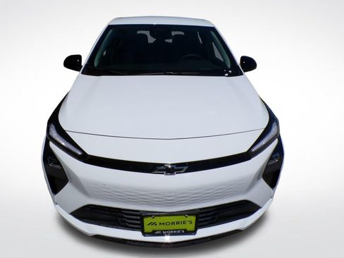 New 2027 Chevrolet Bolt LT w/ Comfort Package FWD image 9