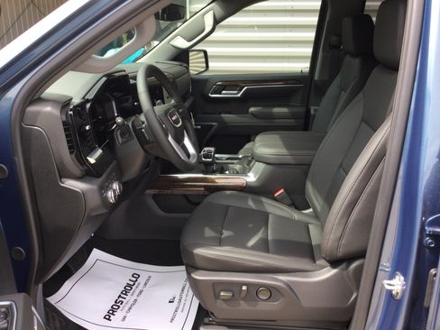 New 2026 GMC Sierra 1500 Elevation w/ Elevation Premium Package AWD/4WD image 8
