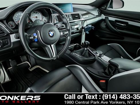 Used 2020 BMW M4 Coupe w/ Competition Package image 7