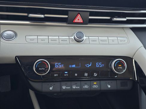 New 2026 Hyundai Elantra Limited w/ Cargo Package image 19