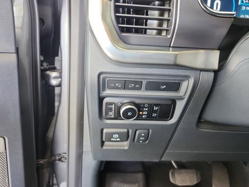 Used 2023 Ford F150 Lariat w/ Equipment Group 502A High image 13