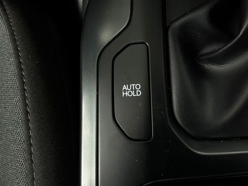 Used 2025 Kia K4 FWD image 23