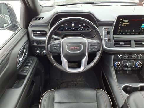 Used 2022 GMC Yukon SLT w/ SLT Luxury Package image 14