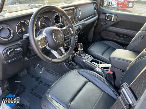 Used 2022 Jeep Wrangler Unlimited Sahara w/ Cold Weather Group image 6