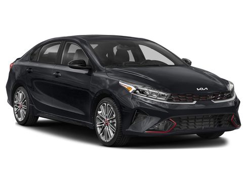 Used 2024 Kia Forte GT-Line w/ GT-Line Premium Package FWD image 6