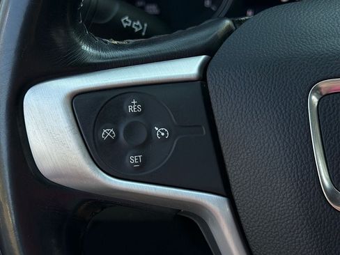 Used 2019 GMC Terrain SLT FWD image 22