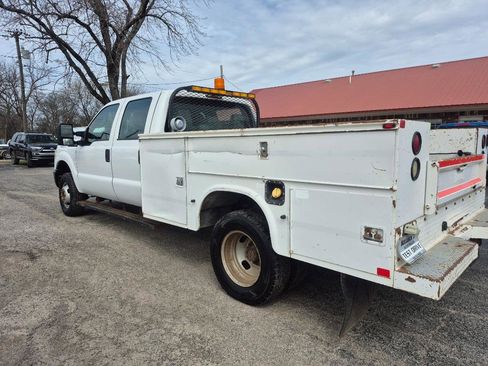 Used 2011 Ford F350 XL image 3