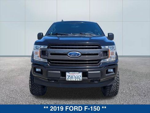 Used 2019 Ford F150 XLT w/ Equipment Group 302A Luxury AWD/4WD image 8