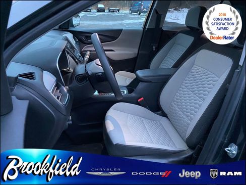 Used 2021 Chevrolet Equinox LT w/ LPO, Floor Liner Package image 16