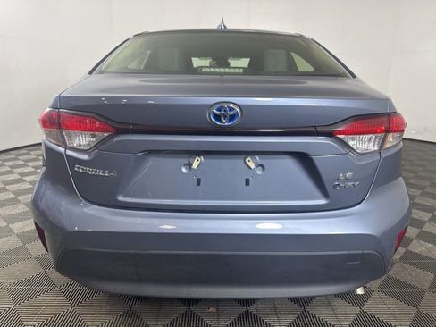 Used 2025 Toyota Corolla LE FWD image 22