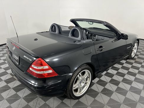 Used 2004 Mercedes-Benz SLK 32 AMG image 20