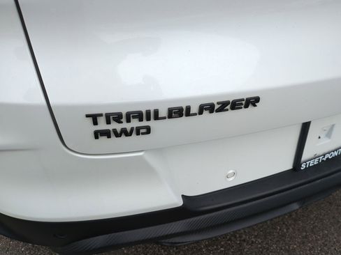 Certified 2025 Chevrolet TrailBlazer RS w/ Convenience Package image 32