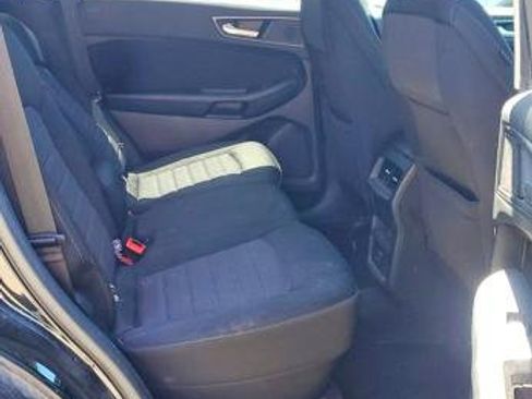 Used 2017 Ford Edge SE AWD/4WD image 15